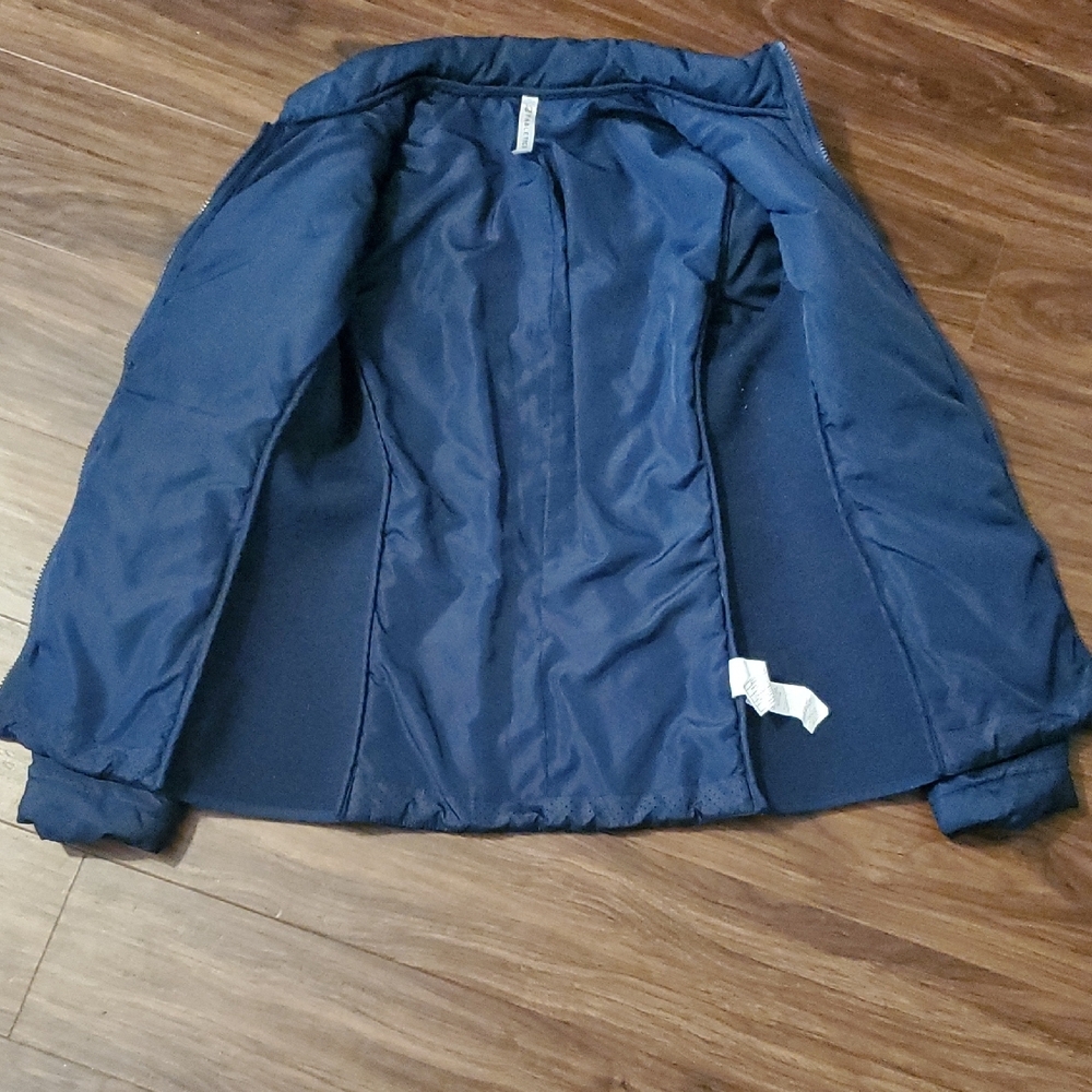 Fabletics Navy Full Zip Puffer Jacket With Zip Out Hood - Picture 9 of 12